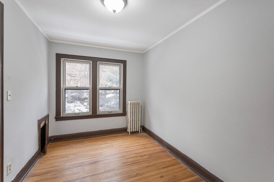 More Photos Of 487 Grand Ave, Saint Paul Apartments For Sale