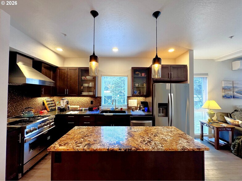 More Photos Of 94353 Leith Rd, Gold Beach Apartments For Sale