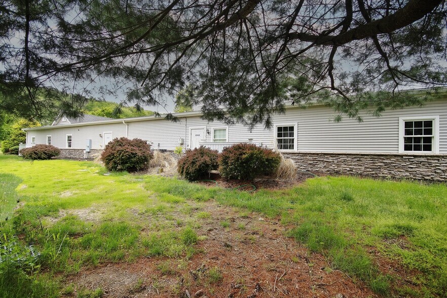 More Photos Of 1559 Route 82, Hopewell Junction Medical For Lease