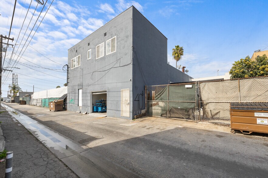 More Photos Of 6412 Whittier Blvd, East Los Angeles Storefront Retail Residential For Sale