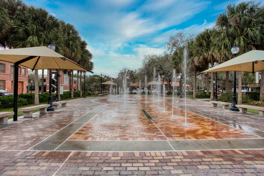 More Photos Of 771 Garden Commerce, Winter Garden Research And Development For Lease