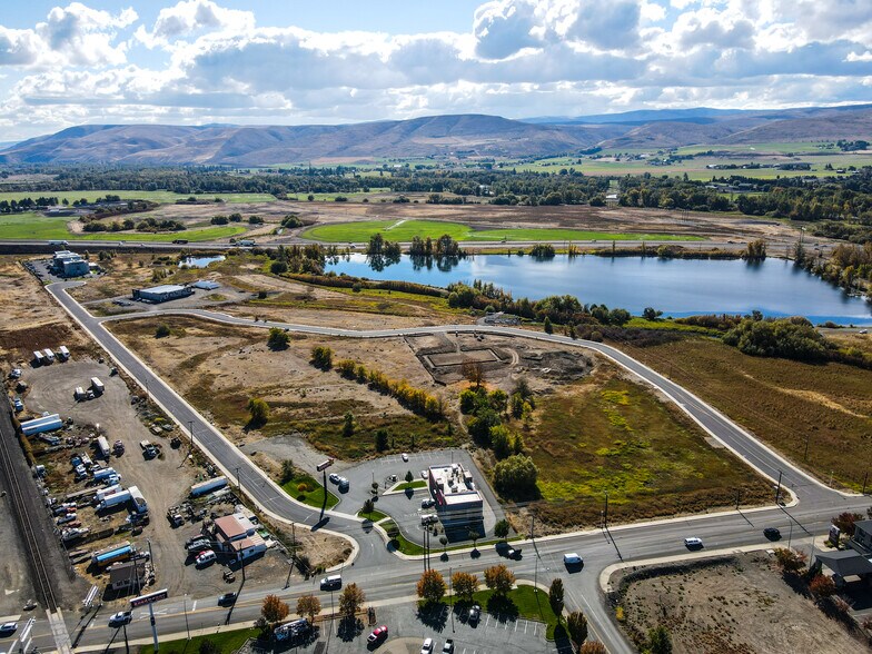More Photos Of Umptanum Road & Opportunity st, Ellensburg Land For Lease