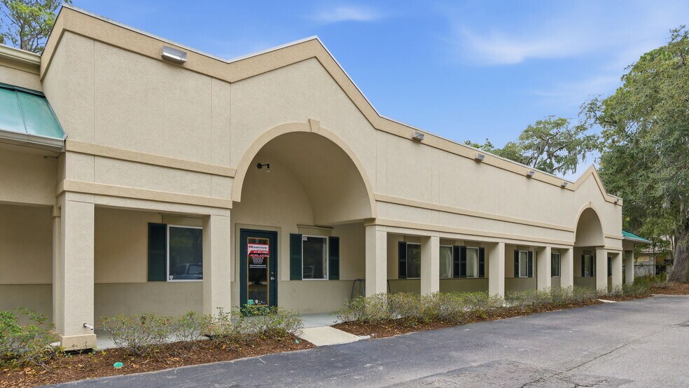 Primary Photo Of 136 Beach City Rd, Hilton Head Flex For Lease