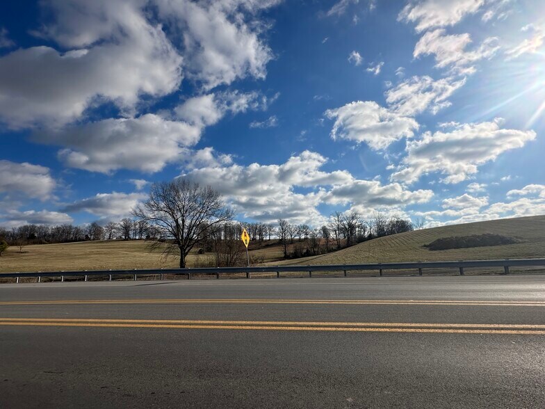 More Photos Of 1422 Campbellsville Rd, Columbia Land For Sale