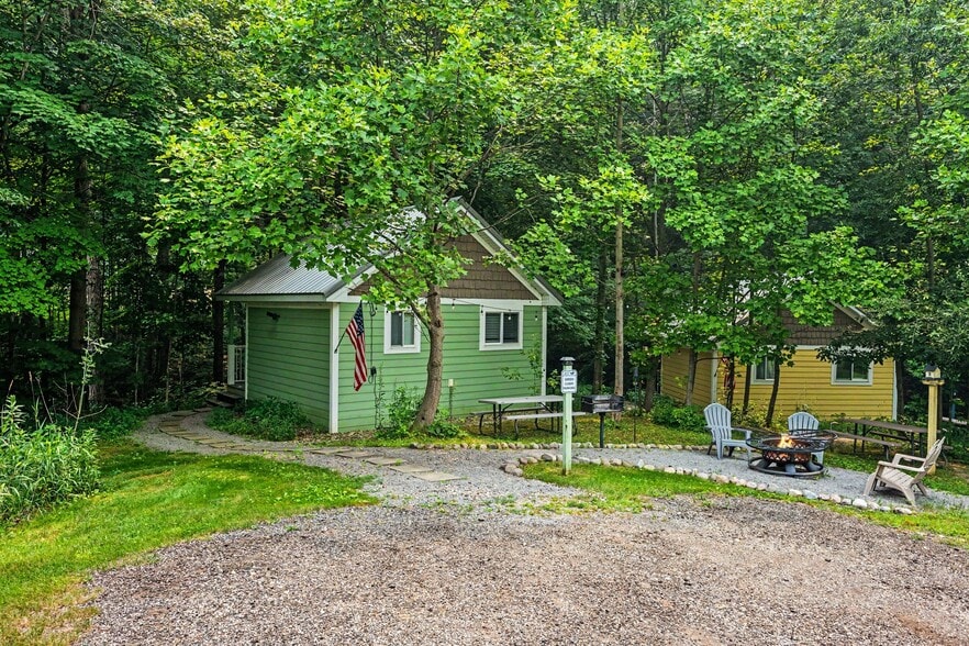 More Photos Of 57440 M 40, Marcellus Specialty For Sale