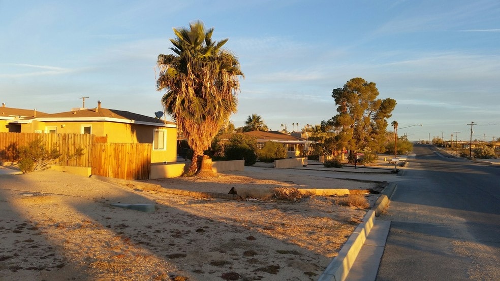 More Photos Of 6038 Bagley Ave, Twentynine Palms Apartments For Sale