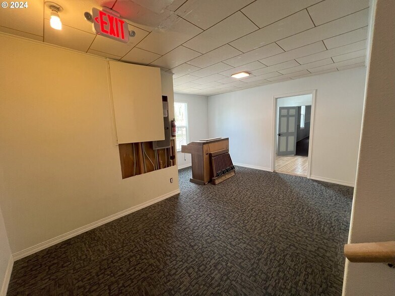 More Photos Of 1839 3rd St, Baker City Religious Facility For Sale