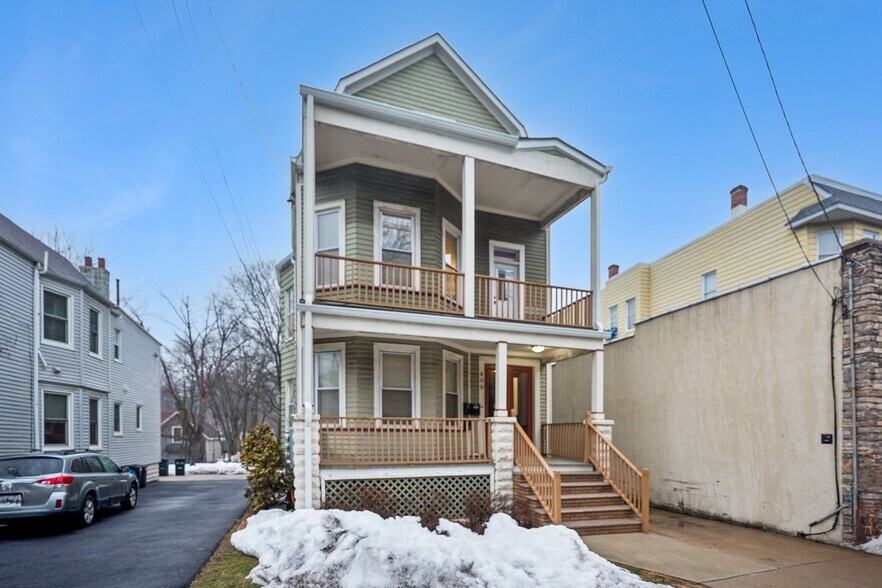 More Photos Of 499 Valley St, Maplewood Storefront Retail Residential For Sale