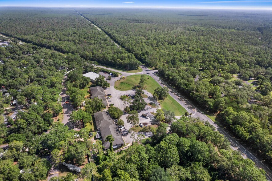 More Photos Of 14100 N Highway 19, Salt Springs Storefront Retail Office For Lease