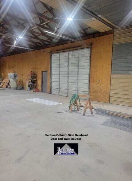 More Photos Of 1001 S Moffet Ave, Joplin Warehouse For Lease