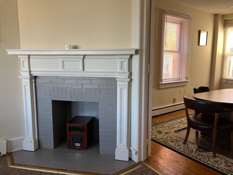 More Photos Of 29 W Franklin St, Hagerstown Apartments For Sale