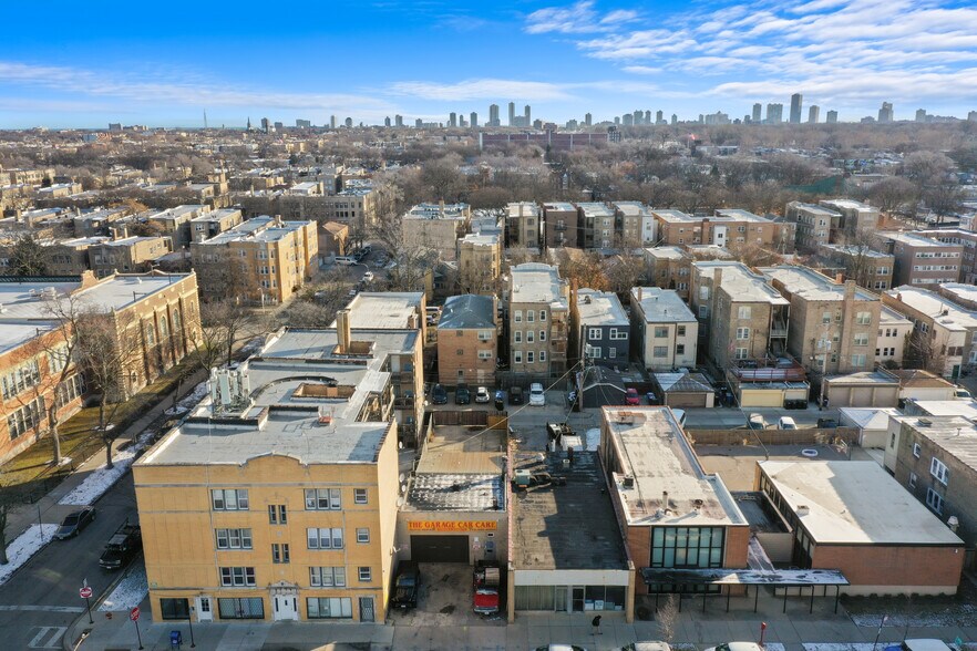 More Photos Of 6051 N California Ave, Chicago Auto Repair For Sale
