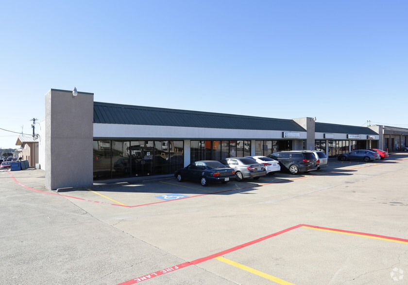 Primary Photo Of 650-670 Big Stone Gap Rd, Duncanville Freestanding For Lease