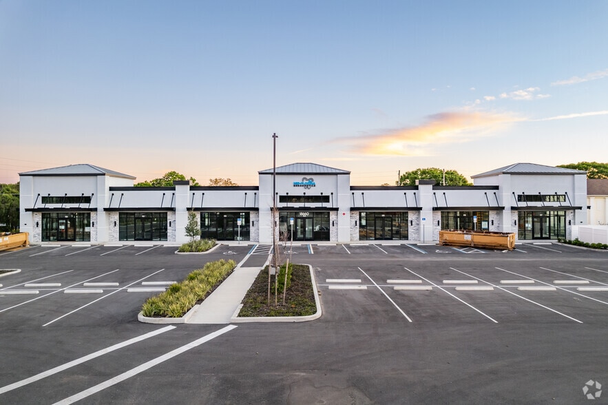 More Photos Of 18660 US Highway 441, Mount Dora General Retail For Lease