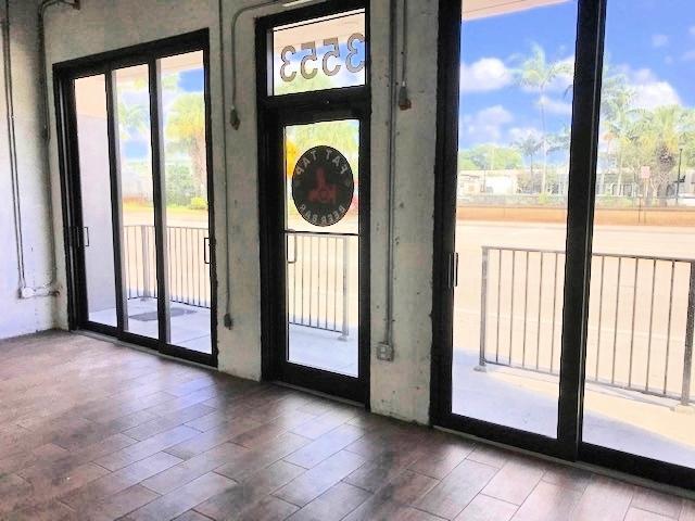 More Photos Of , Oakland Park General Retail For Sale