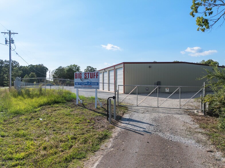 More Photos Of 50 Voss Ln, Huntingdon Self Storage For Sale