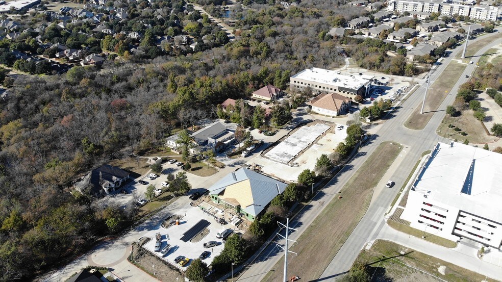 More Photos Of 610 S Watters Rd, Allen Medical For Sale