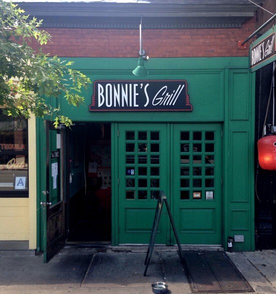 More Photos Of 278-284 Fifth Ave, Brooklyn Restaurant For Lease