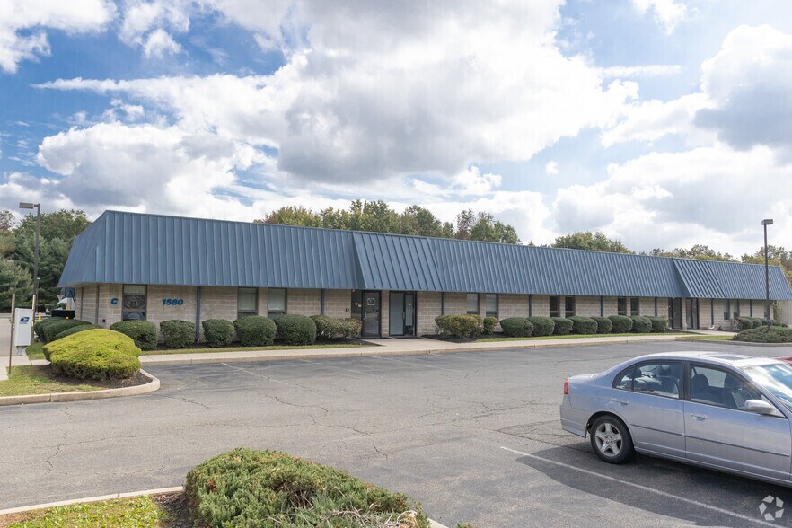 More Photos Of 1580 Reed Rd, Pennington Light Manufacturing For Lease