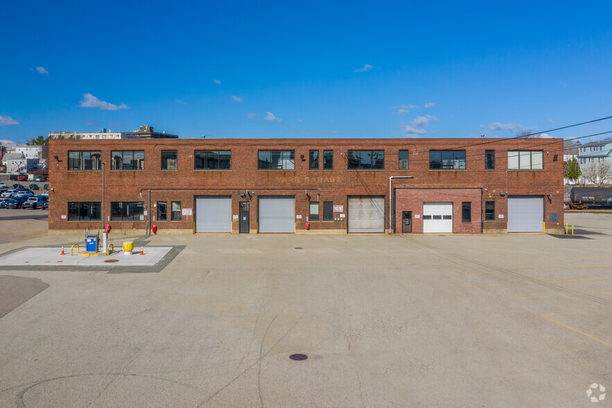 Primary Photo Of 135 E Howard St, Quincy Warehouse For Lease