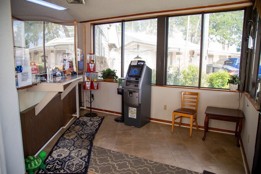 More Photos Of 539 S Main St, Baxley Hotel For Sale