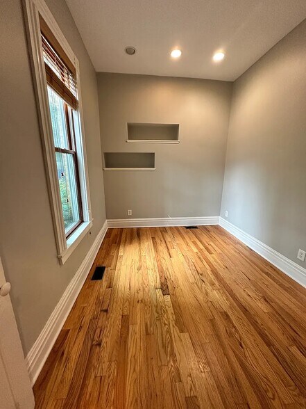 More Photos Of , Lexington Multifamily For Sale