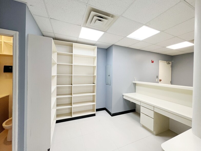 More Photos Of 128-138 Mott St, New York Medical For Sale