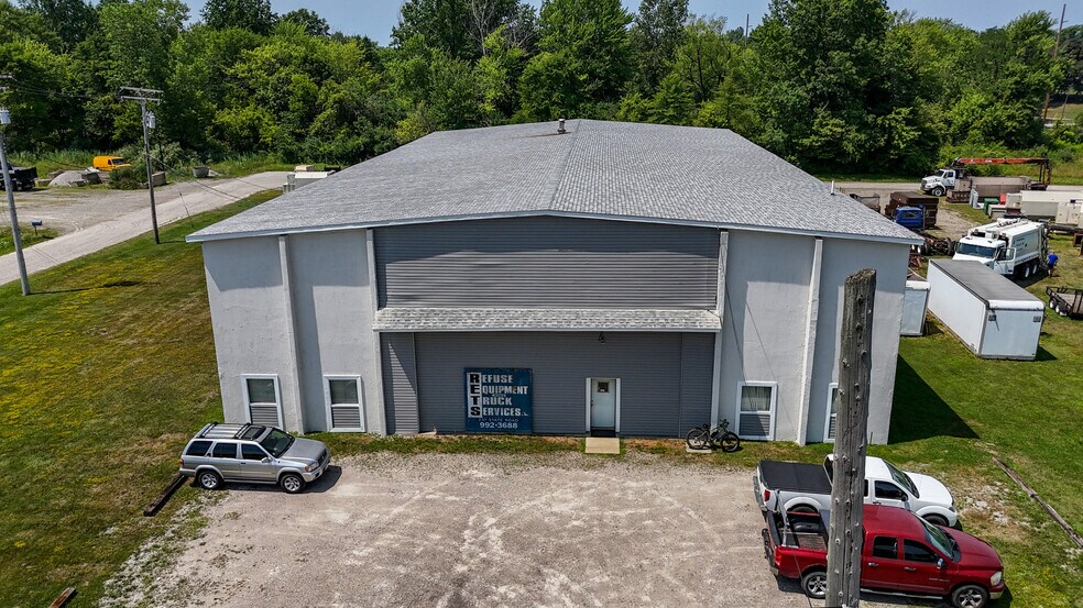 More Photos Of 237 State Rd, Ashtabula Manufacturing For Sale