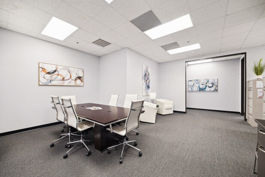 More Photos Of 52 Sugar Creek Center Blvd, Sugar Land Office For Sale
