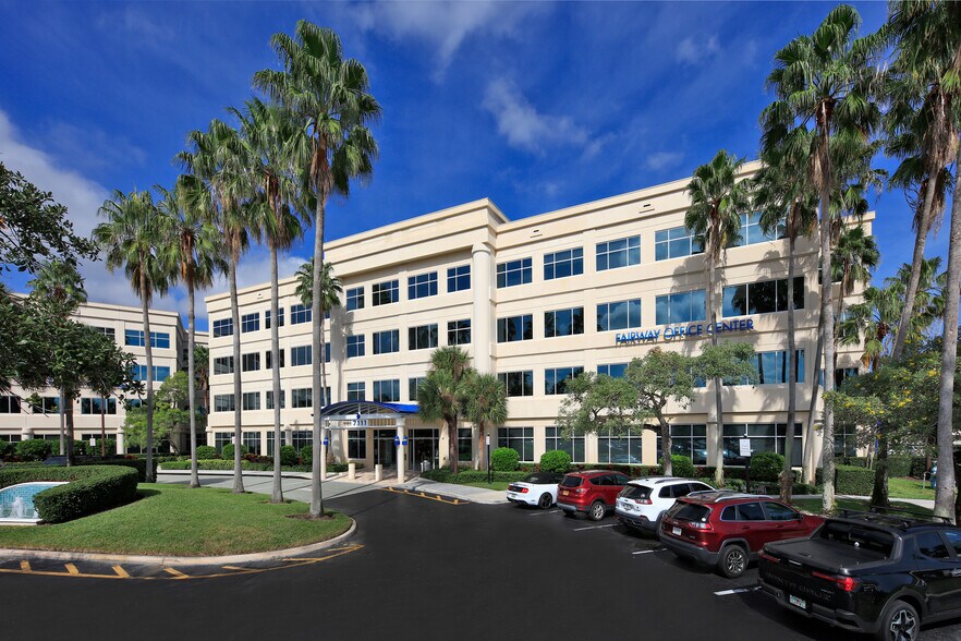 More Photos Of 7108-7121 Fairway Dr, Palm Beach Gardens Unknown For Lease