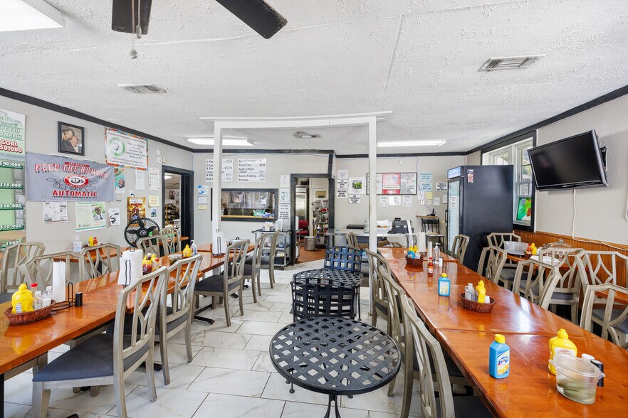 More Photos Of 1016 E Broad St, Athens Restaurant For Sale