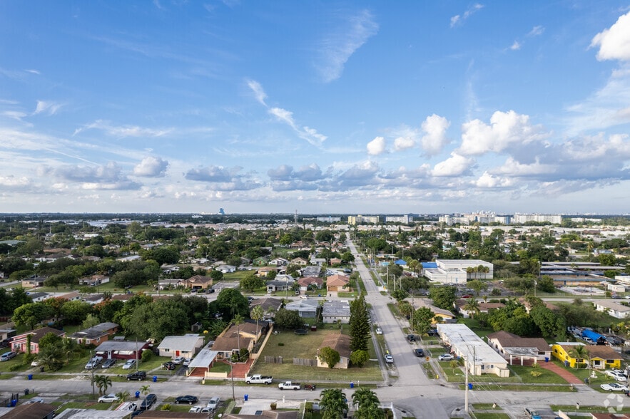 More Photos Of 4400 SW 23rd St, West Park Apartments For Sale