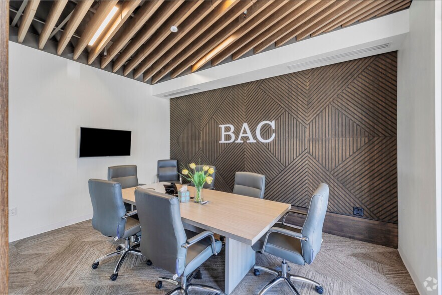 More Photos Of 3440-3448 Deer Valley Rd, Antioch Freestanding For Lease