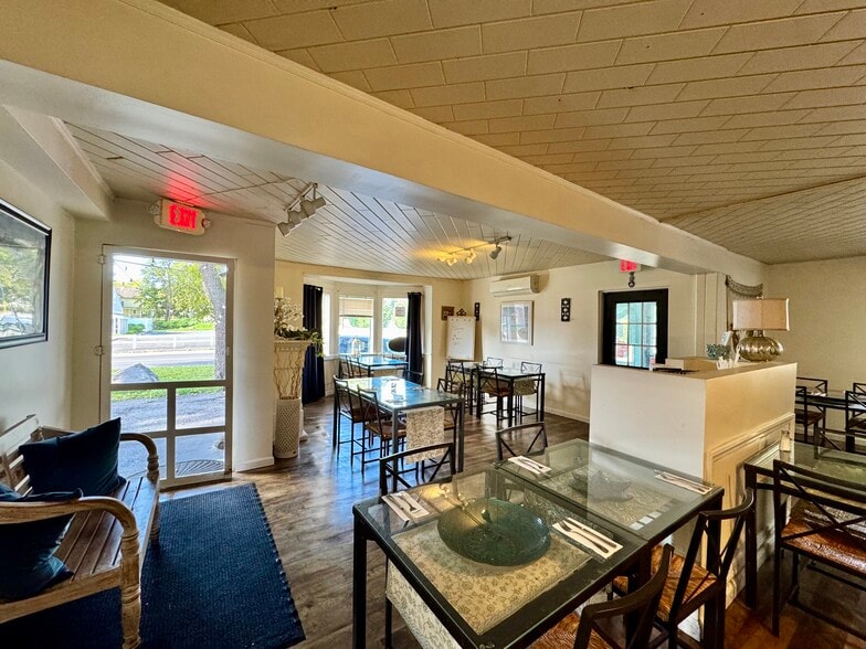 More Photos Of 749 Mount Sinai Coram Rd, Mount Sinai General Retail For Sale