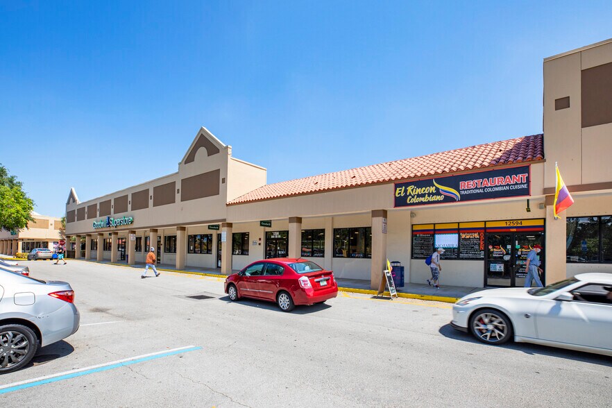 More Photos Of 12520 Pines Blvd, Pembroke Pines Unknown For Lease