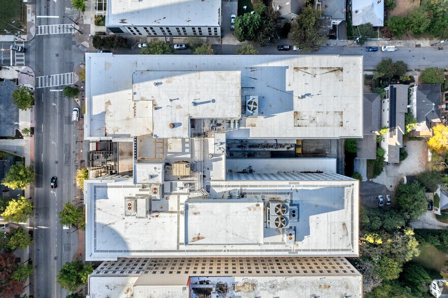 More Photos Of 1375 Peachtree St NE, Atlanta Office For Lease