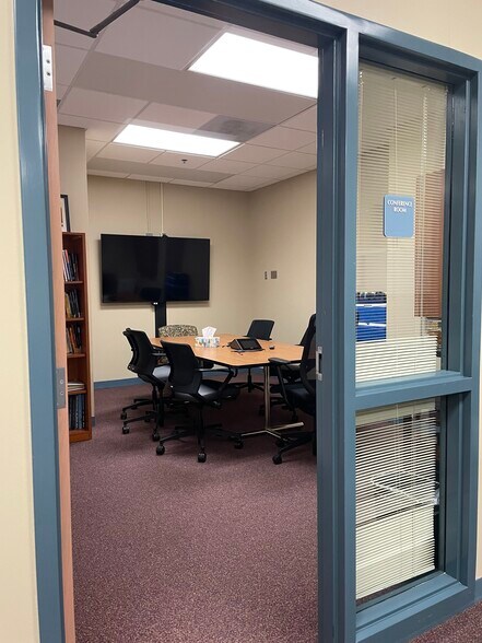 More Photos Of 4540 Tower St SE, Prior Lake Office For Sale
