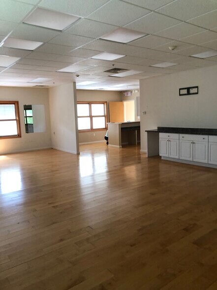 More Photos Of 64 US Highway 46, Pine Brook Medical For Lease