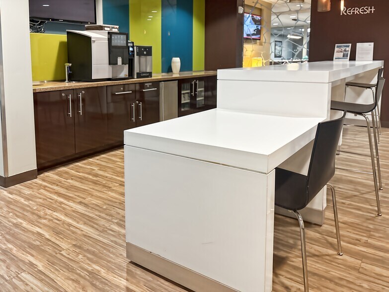 More Photos Of 8280 Willow Oaks Corporate Dr, Fairfax Coworking Space