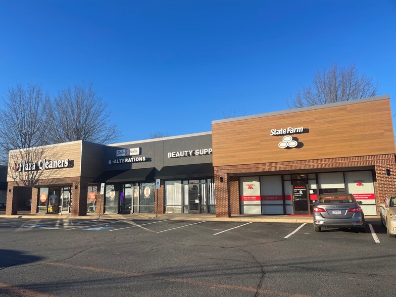 Primary Photo Of 5342-5400 Prosperity Church Rd, Charlotte Unknown For Lease