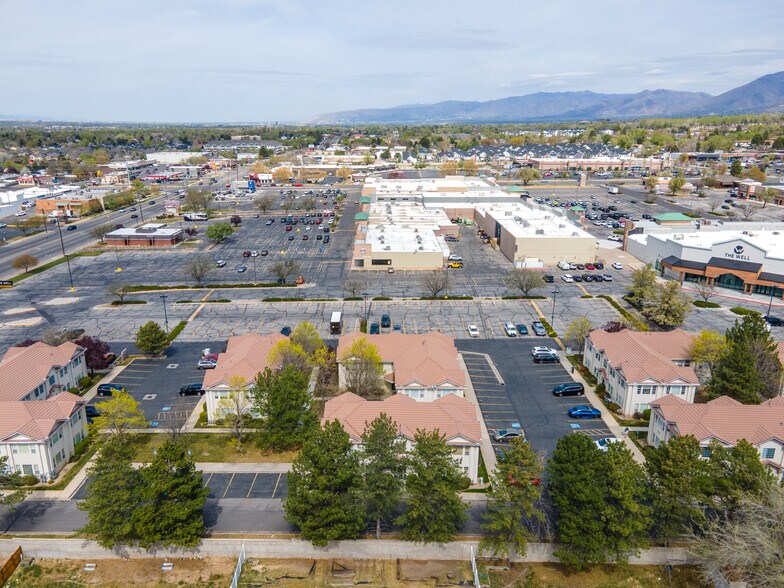 More Photos Of 9557 S 700 E, Sandy Office For Lease