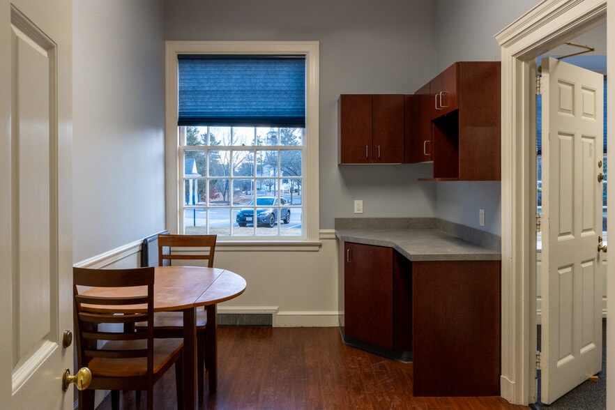 More Photos Of 1 River St, Norwell Bank For Lease