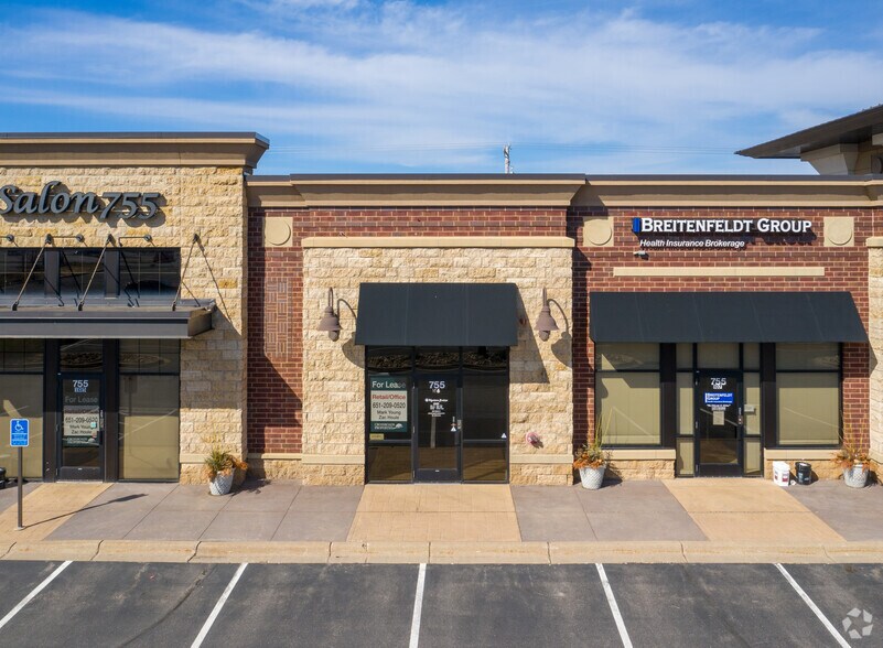 More Photos Of 755 Bielenberg Dr, Woodbury Storefront Retail Office For Lease