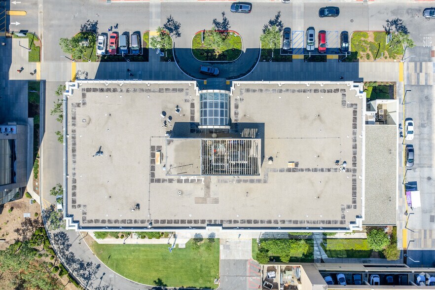 More Photos Of 4510 Brockton Ave, Riverside Unknown For Lease