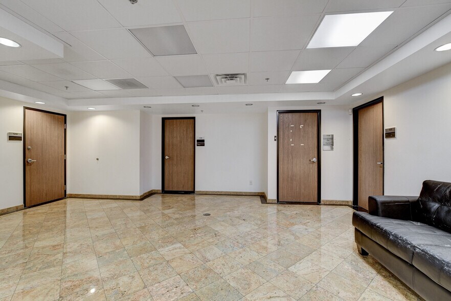 More Photos Of 3470 E Russell Rd, Las Vegas Office For Lease