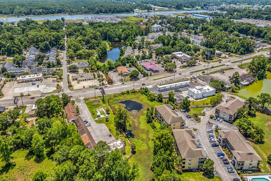 More Photos Of 1443 Hwy 17 N, Little River Hotel For Sale