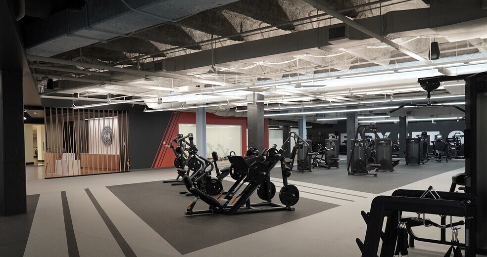 More Photos Of 101 E 2nd St, Tulsa Office For Lease