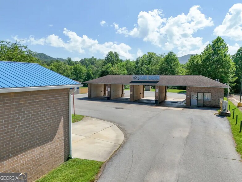More Photos Of 36 Royalty Ln, Dillard Carwash For Sale