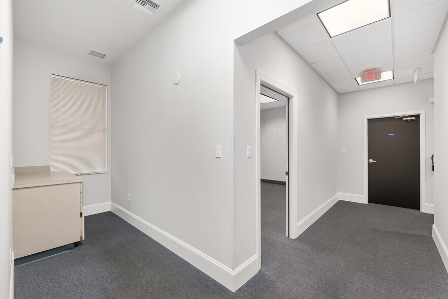 More Photos Of 1014 NW 57th St, Gainesville Medical For Lease