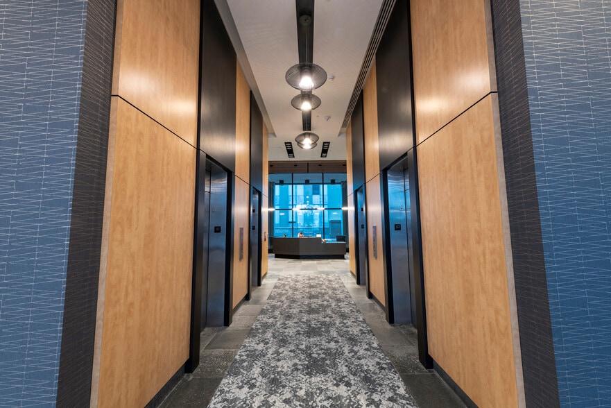 More Photos Of 1300 S Clinton St, Fort Wayne Office For Lease